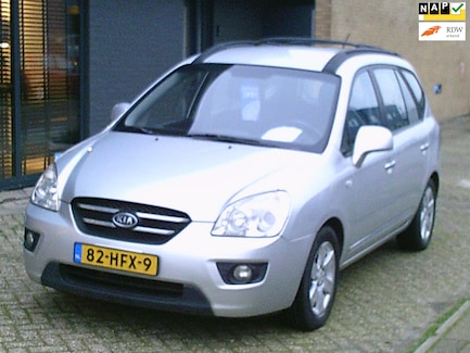 Kia Carens 0