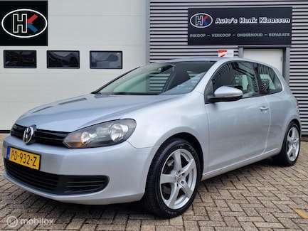 Volkswagen Golf 0