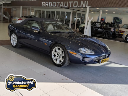 Jaguar XK8 0