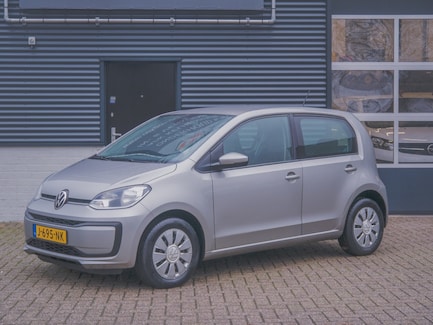 Volkswagen Up! 0