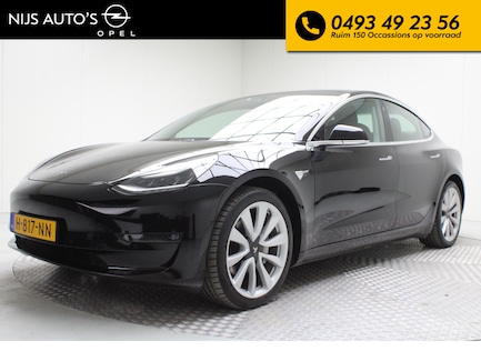 Tesla Model 3 0