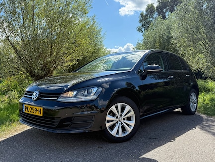 Volkswagen Golf 0