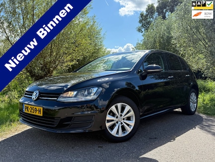 Volkswagen Golf 0