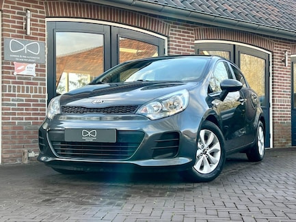 Kia Rio 0