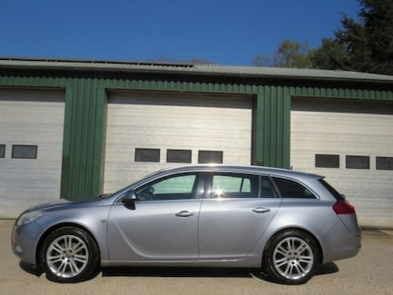 Opel Insignia 0