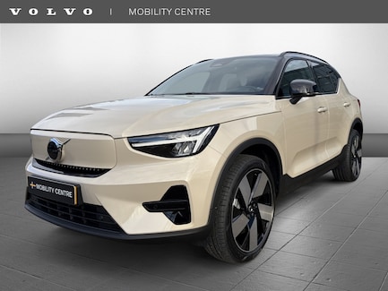 Volvo EX40 0