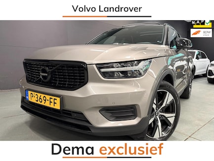 Volvo XC40 0
