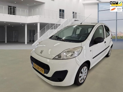 Peugeot 107 0