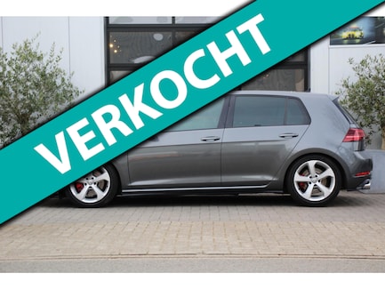 Volkswagen Golf 0