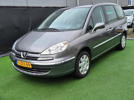 Peugeot 807 0