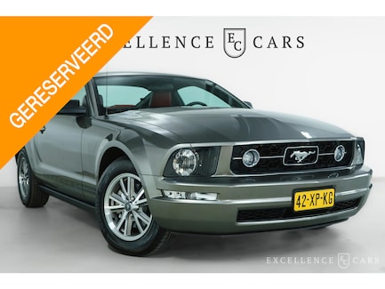 Ford Mustang 0