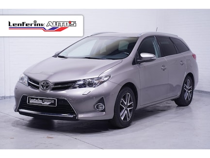 Toyota Auris 0