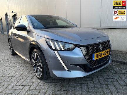 Peugeot 208 0