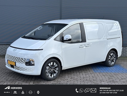 Hyundai Staria 0