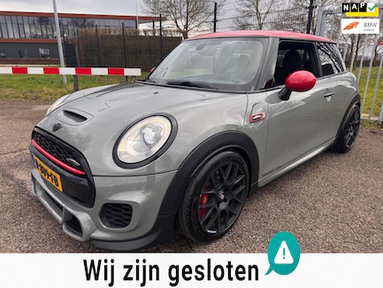 MINI John Cooper Works 0