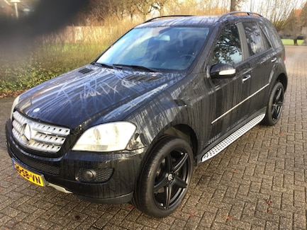 Mercedes-Benz M-klasse 0