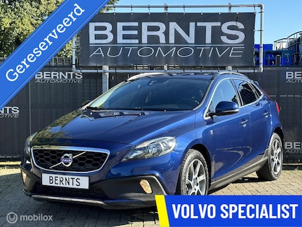 Volvo V40 Cross Country 0