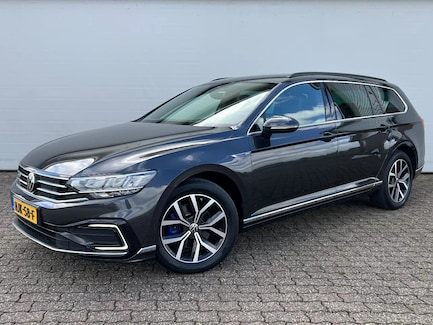 Volkswagen Passat 0