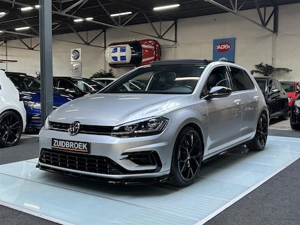 Volkswagen Golf 0
