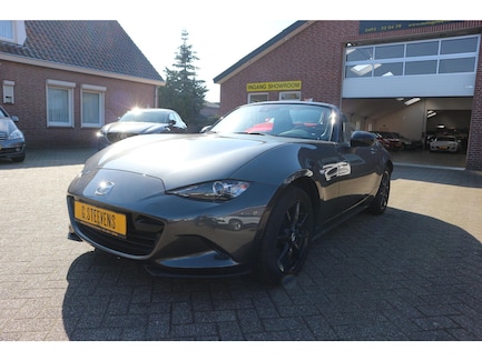Mazda MX-5 0