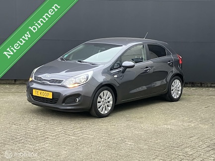 Kia Rio 0