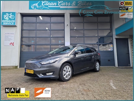 Ford Focus 0
