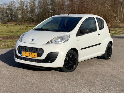 Peugeot 107 0