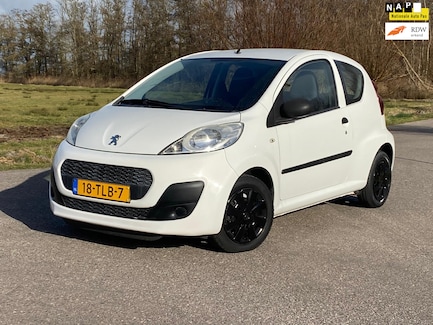 Peugeot 107 0