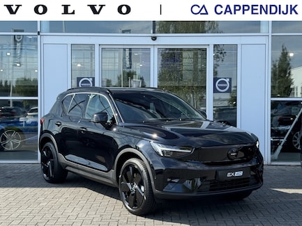 Volvo EX40 0