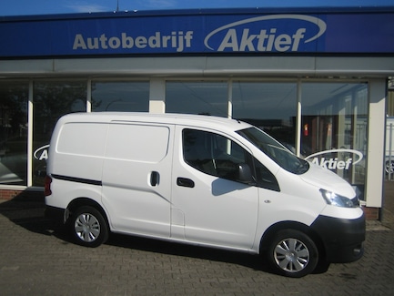 Nissan NV200 0