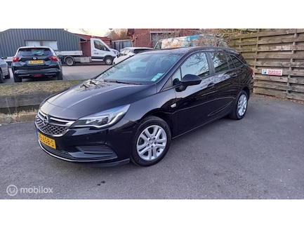 Opel Astra 0