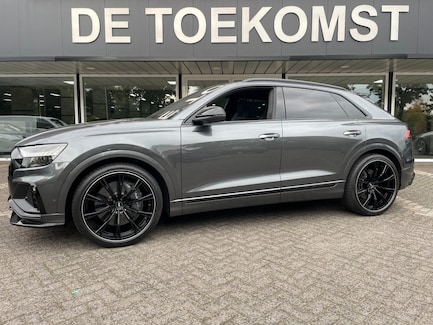 Audi SQ8 0