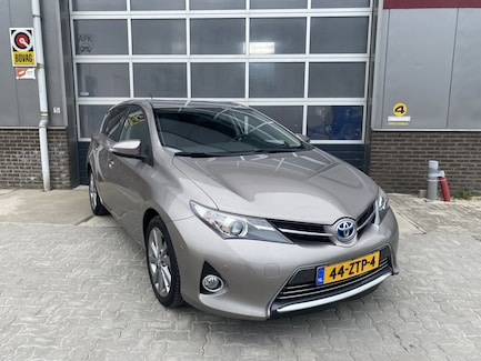 Toyota Auris 0