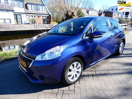 Peugeot 208 0