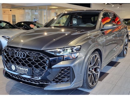 Audi RS Q8 0