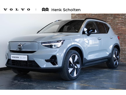 Volvo EX40 0