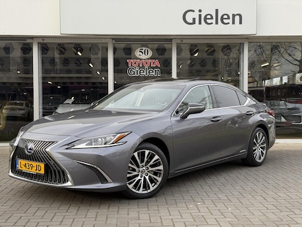Lexus ES 0