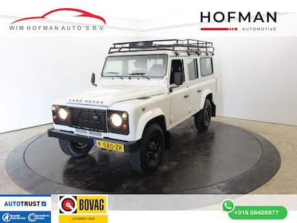 Land Rover Defender 0