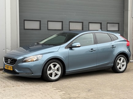 Volvo V40 0