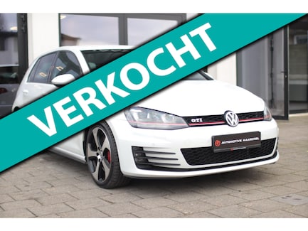 Volkswagen Golf 0