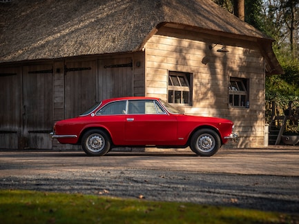 Alfa Romeo 2000 0