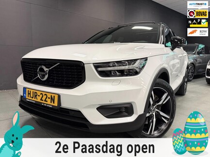 Volvo XC40 0