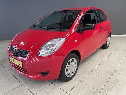 Toyota Yaris 0
