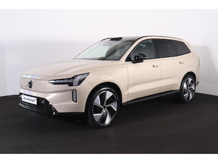 Volvo EX90 0