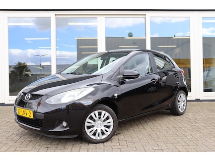 Mazda 2 0