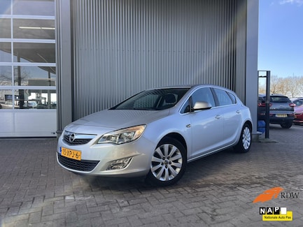 Opel Astra 0