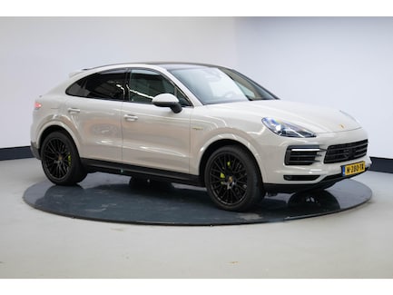 Porsche Cayenne Coupé 0