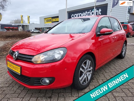 Volkswagen Golf 0