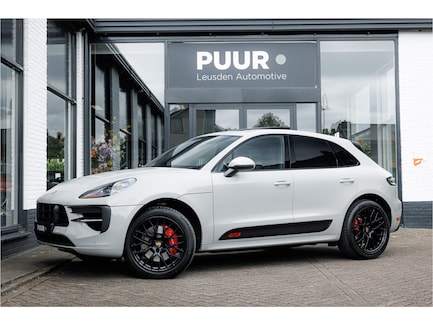 Porsche Macan 0