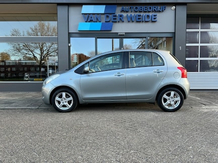 Toyota Yaris 0